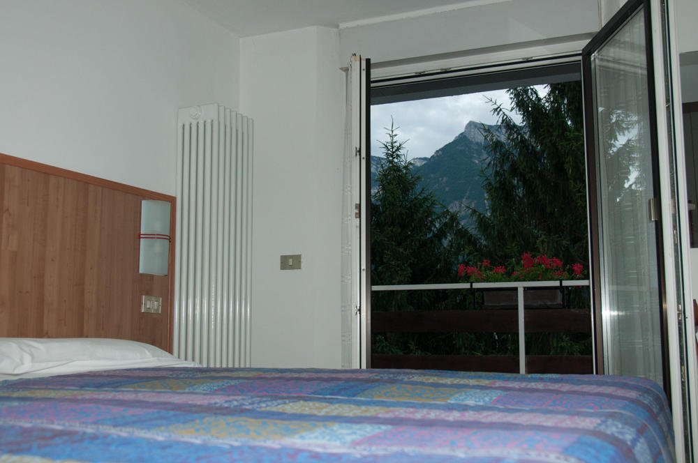 Hotel Dolomiti レーヴィコ・テルメ エクステリア 写真